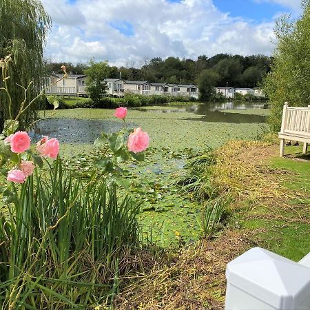 Lilly Pad Βίλα South Cerney Εξωτερικό φωτογραφία