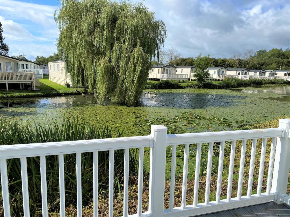 Lilly Pad Βίλα South Cerney Εξωτερικό φωτογραφία